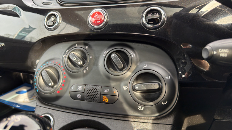 Fiat 500 1.0 Mild Hybrid Lounge 3dr Petrol Hatchback